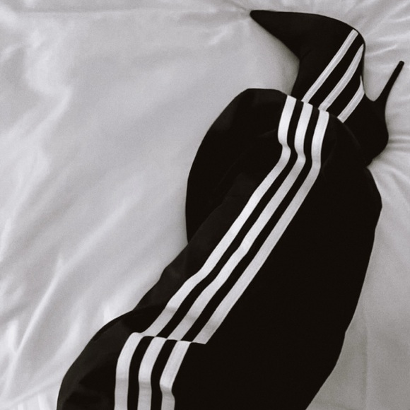 adidas Firebird Jogger - Picture 2 of 5